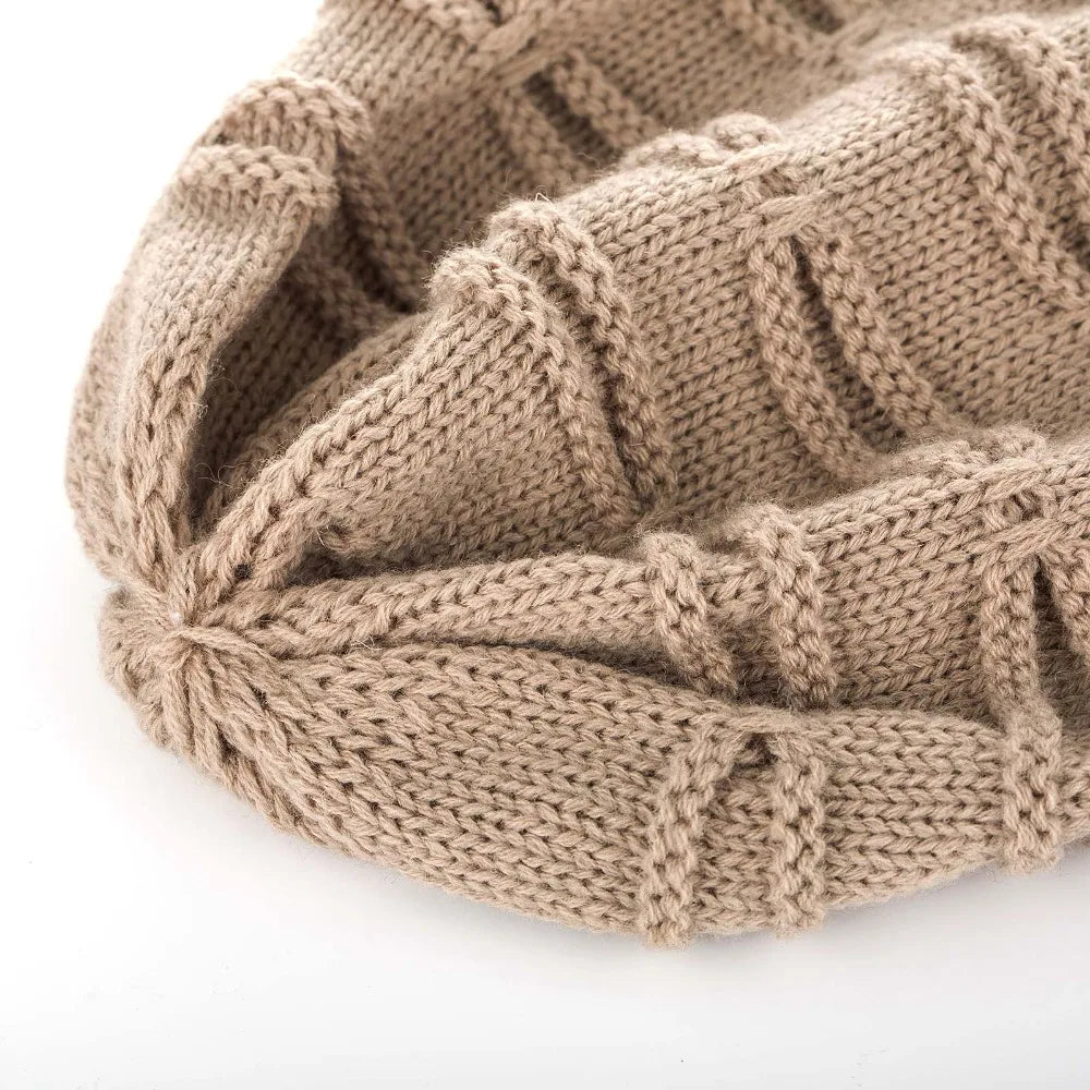 Bonnet Long en Maille Torsadée - TrueKnits