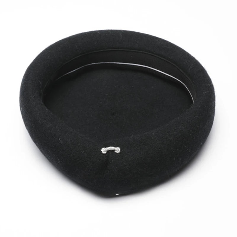 Béret Femme Raffiné avec Broche – Charme Parisien