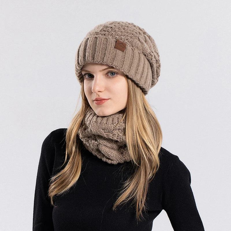 Ensemble Bonnet Femme et Écharpe Tricoté - Arctica
