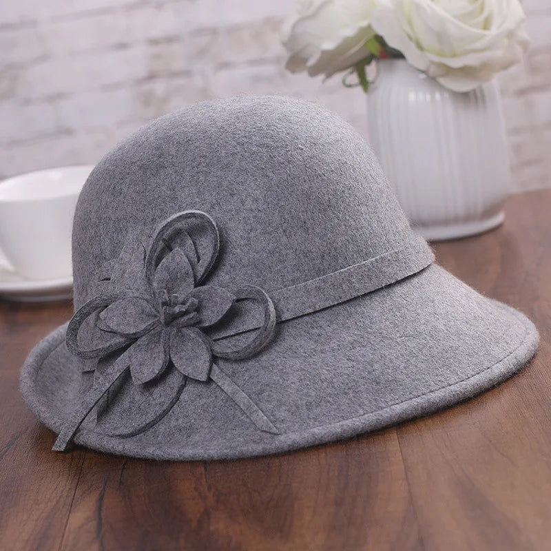 Chapeau Melon Cloche Femme Style British - La Maison du Chapeau