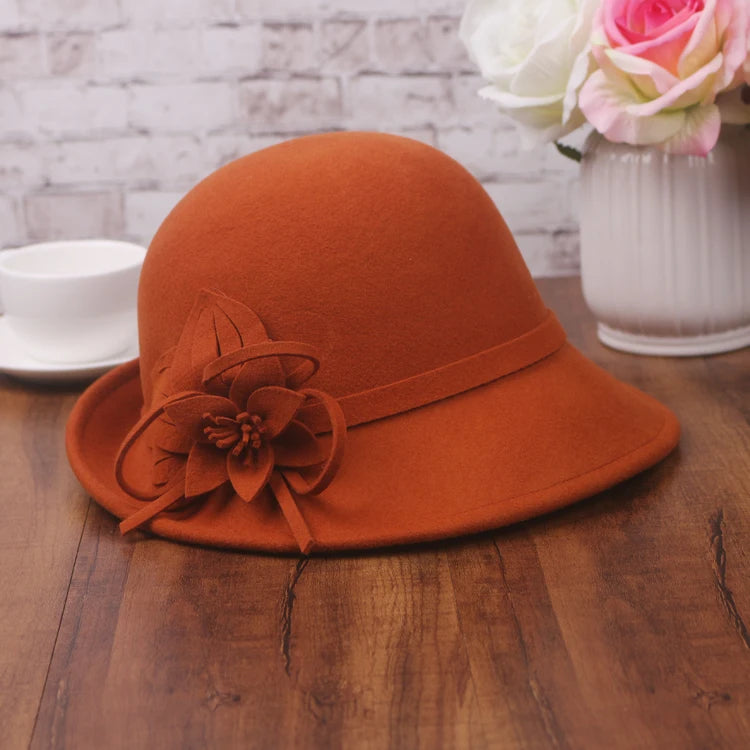 Chapeau Melon Cloche Femme Style British - La Maison du Chapeau