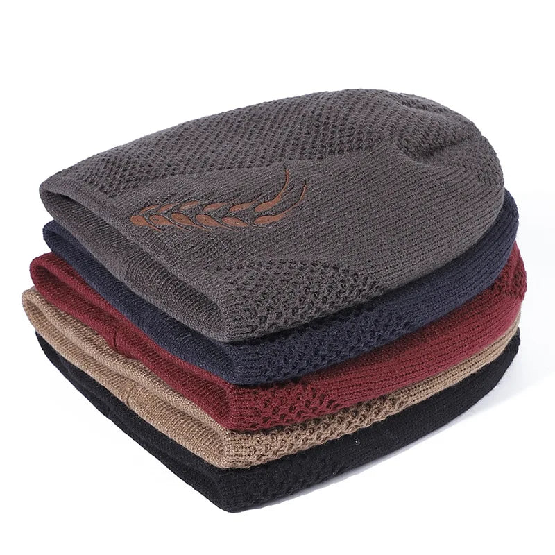 Bonnet Long en Maille avec Broderie Feuille - LeafyWarm
