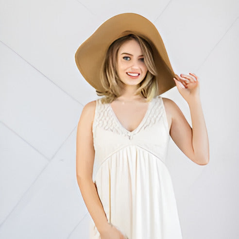 Chapeau de Paille - GoldenGaze