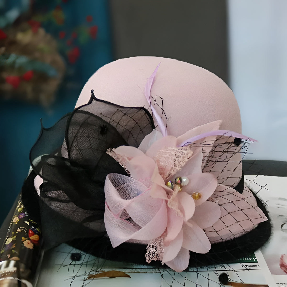 Chapeau Melon Cloche Femme à Fleur