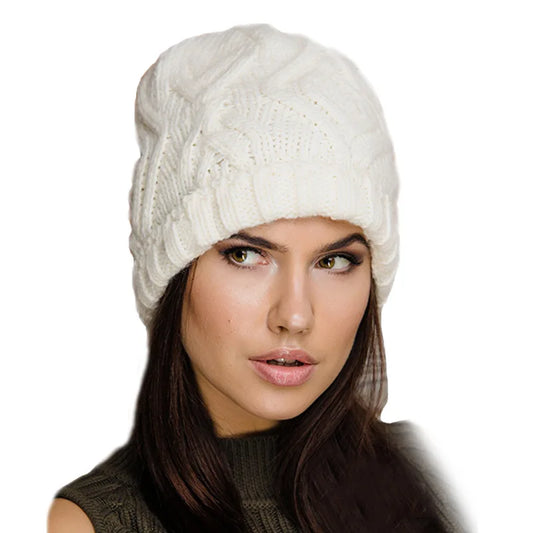 Bonnet Femme en tricot torsadé - GoldenCharm