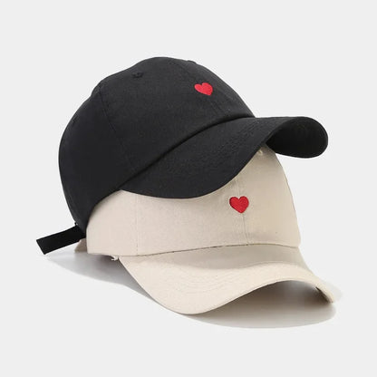 Casquette Minimaliste avec Cœur Brodé - Amor